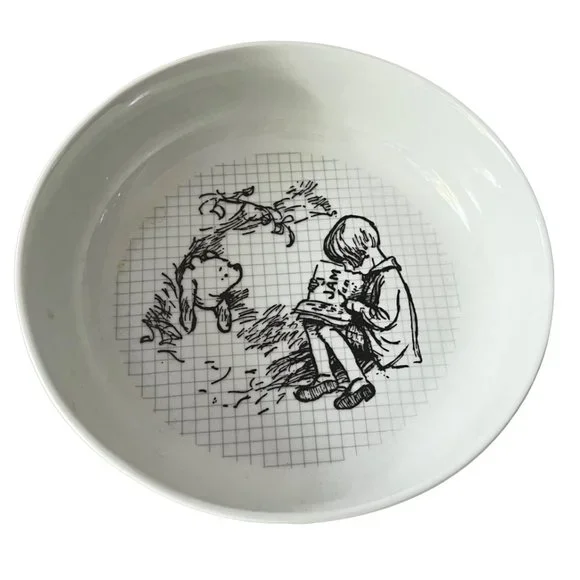 NEW! Disney Classic Winnie The Pooh Sketchbook Bowl, Dish - Picture 4 of 11